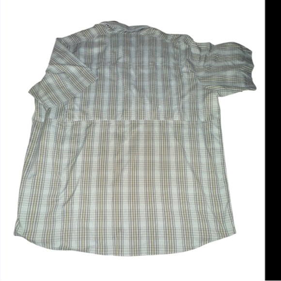 Columbia Men's OmniShade UV Protection Vented Plaid Short Sleeve Shirt XL - Picture 3 of 4